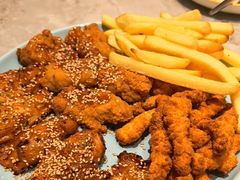 -必胜客(漕宝路店)