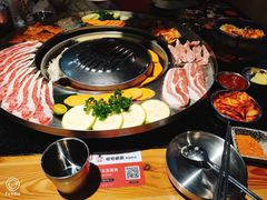 -哈哈碳都·牛肋条无限自助烤肉(宝龙店)