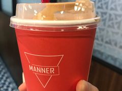 馥芮白-Manner Coffee(芮欧百货店)