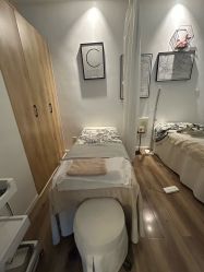 -倩极·精研痘敏肌管理