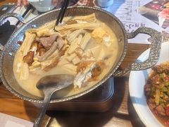 -黄泥岗·地道湖北菜(奥特莱斯店)