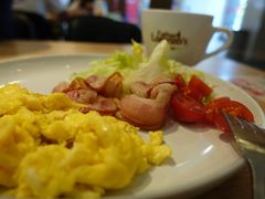 -必胜客(证大大拇指店)