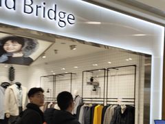 -永旺黄岛购物中心