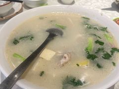 -黄B湛江鸡饭店(粤垦路店)