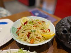 酸辣土豆丝-满园烤鸭·春饼(太原街万达店)