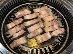 -豚豚猪村烤肉·韩国烤肉(总店)
