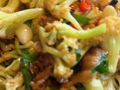 -八府香鸭·啫啫煲(华山路店)