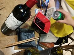 -何师烧烤·香辣蟹·川菜·30年老品牌(太古里旗舰店)