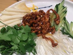 -关东小磨东北菜(上海长风大悦城店)