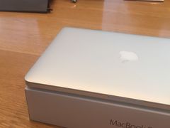 -Apple零售店(华贸购物中心店)
