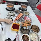 比菜市场还便宜的海鲜档