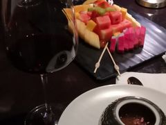 -The ROOF (通盈中心店)