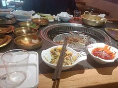 -一家东北烤肉(华大店)