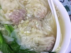 鲜虾云吞米粉-莅香岛港式餐厅(滨江道店)