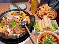 -炉角·鲍鱼牛腩煲(国贸商城店)