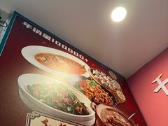 -老街烧烤大排档·地道湖北菜·龙虾馆(汉口火车站店)