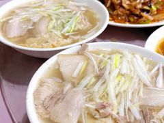 -金卯白肉罩火烧