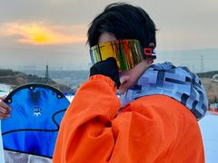 -采薇庄园四季滑雪场