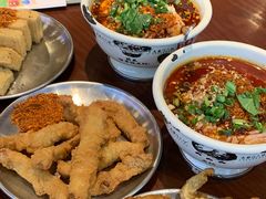 -成都你六姐·牛肉冒菜(城市集市合生汇店)