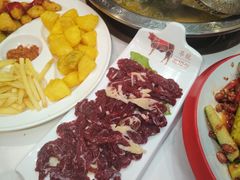 -乡土黄·鲜牛肉火锅·小龙虾(兴业街店)