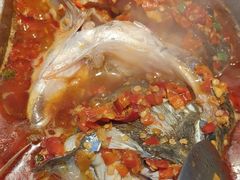 -阿瓦山寨·湘菜现炒·剁椒鱼头王(咸阳总店)