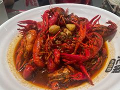 -龙巢盱眙龙虾·牛蛙·烧烤宵夜(八卦岭店)