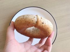 -沁屋面包店(人民东路店)
