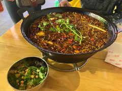 -鸿顺老铁锅美蛙鱼府(解放碑店)