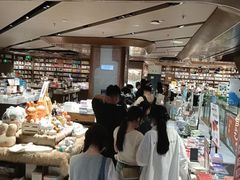 -凤凰国际书城(凤凰广场店)