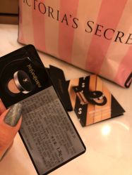 -YVESSAINTLAURENT
