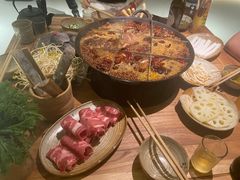 -白乐天毛肚火锅馆(解放碑店)