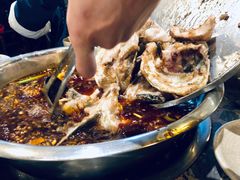 -肖肖酸萝卜鱼火锅(总店)