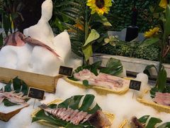 -川骄海鲜自助(王府井奥莱UP TOWN店原世界之花店)