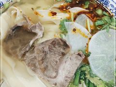 -陇尚人家中国蘭州牛肉面(高新万达店)
