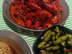 -巴厘龙虾·榜首油焖大虾(音乐学院·沿江酒馆店)