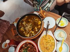 -有红鸡毛店·川菜(建设路店)