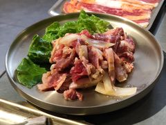 -围炉肉舍丹东海鲜烤肉·烤活鳗(步行街店)