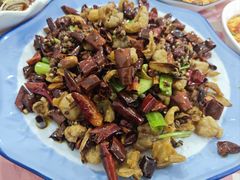辣子肥肠-洪霞餐馆