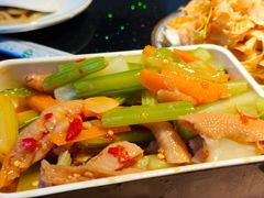 -曹掌柜小酒馆烧烤集团(宾川路店)