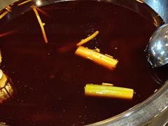 -肖肖酸萝卜鱼火锅(总店)