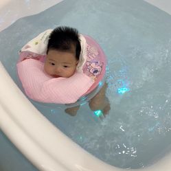 -TAILY BABYSPA泰丽宝贝婴儿游泳(金狮广场店)