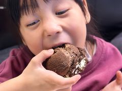 -W COLLECTIVE  DESSERT SHOP
