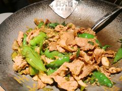 -费大厨辣椒炒肉(吉联MALL店)