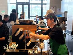 -星巴克(新达汇三林店)