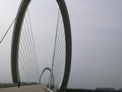 -南京眼步行桥