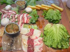-乌拉烤肉(如皋首店)