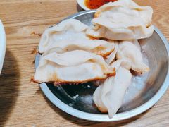 -黄阿姨锅贴大王(万航渡路店)