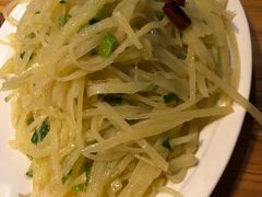 -自贡盐帮菜·玩辣餐厅(樱花园西街店)