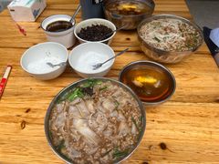 -正宗杨记普洱酸醋米线(总店)