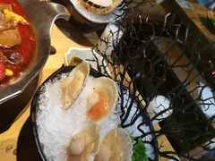 -湊湊火锅·茶憩(杭州湖滨银泰in77店)